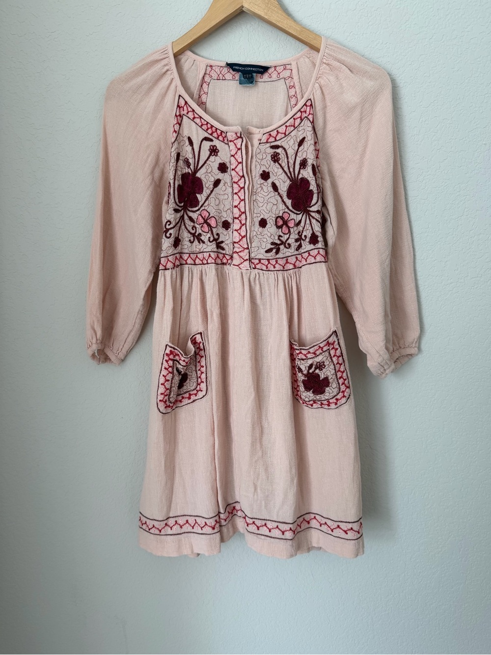 French Connection Boho Embroidered Mini Dress Pink Floral Cottagecore  Size 4 - Picture 2 of 9